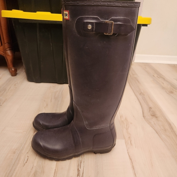 Hunter Shoes - Hunter Deep Purple Tall Rain Boots Size 7